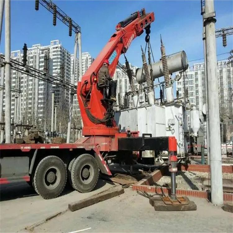 六盘水就近吊车出租|工地厂房吊装设备租赁|24小时高效响应